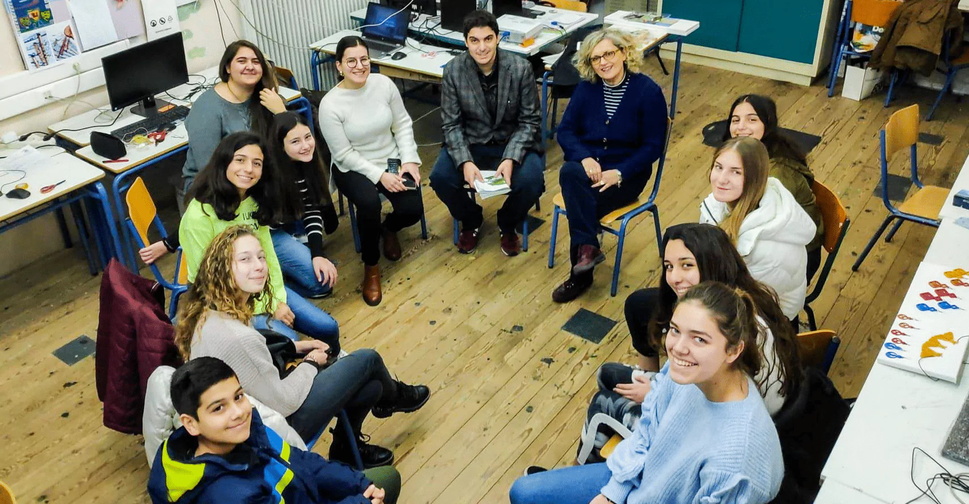 ECOSMART 1ο Γυμνάσιο Ρόδου Εικονική Επιχείρηση Dingo Marketing Team